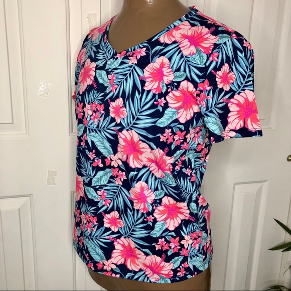 🌵Fresh Produce Island Dreaming V-Neck Tee NWT Med - Picture 6 of 13